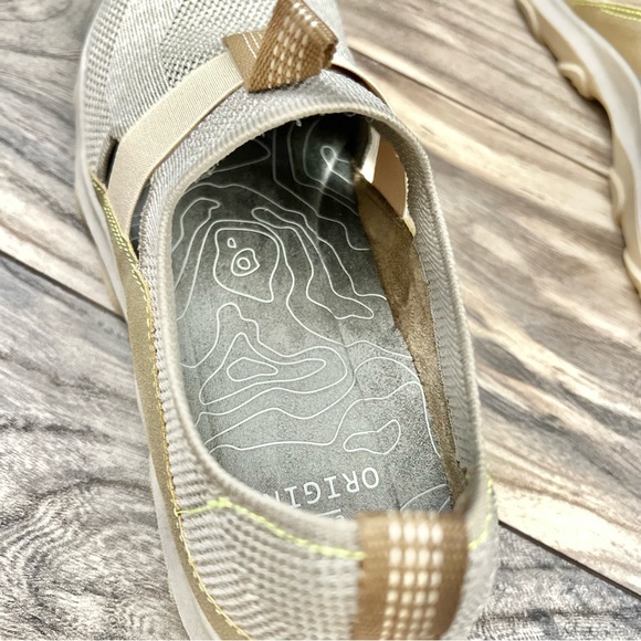 NIB Earth Origins Tanvi 8W 9W Knit Trail Slip On Sneaker Sand White Fabric - Picture 9 of 14